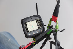 Show details for Izipizi - Gurtzeughalterung: Flex-Winkel mit Klett Picture of Izipizi - Gurtzeughalterung: Flex-Winkel mit Klett